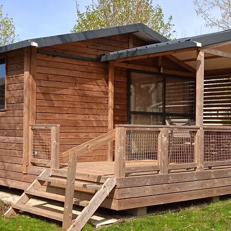 Accueillant Animaux - 7 Pers. - Api-1-52-2317 Camping Pléaux